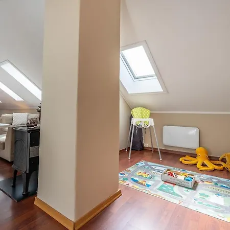 Lejlighed Big, Bright & Beautiful - With 6 Large Bedrooms Bergen