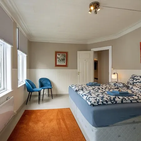 Appartement Big, Bright & Beautiful - With 6 Large Bedrooms